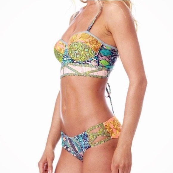 MAAJI Boho Set - Laurie Safari Corset Bikini - L/S - Picture 11 of 16